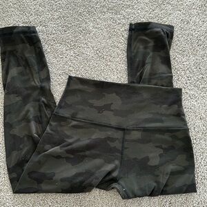 Camo Lululemon Align Capri Leggings